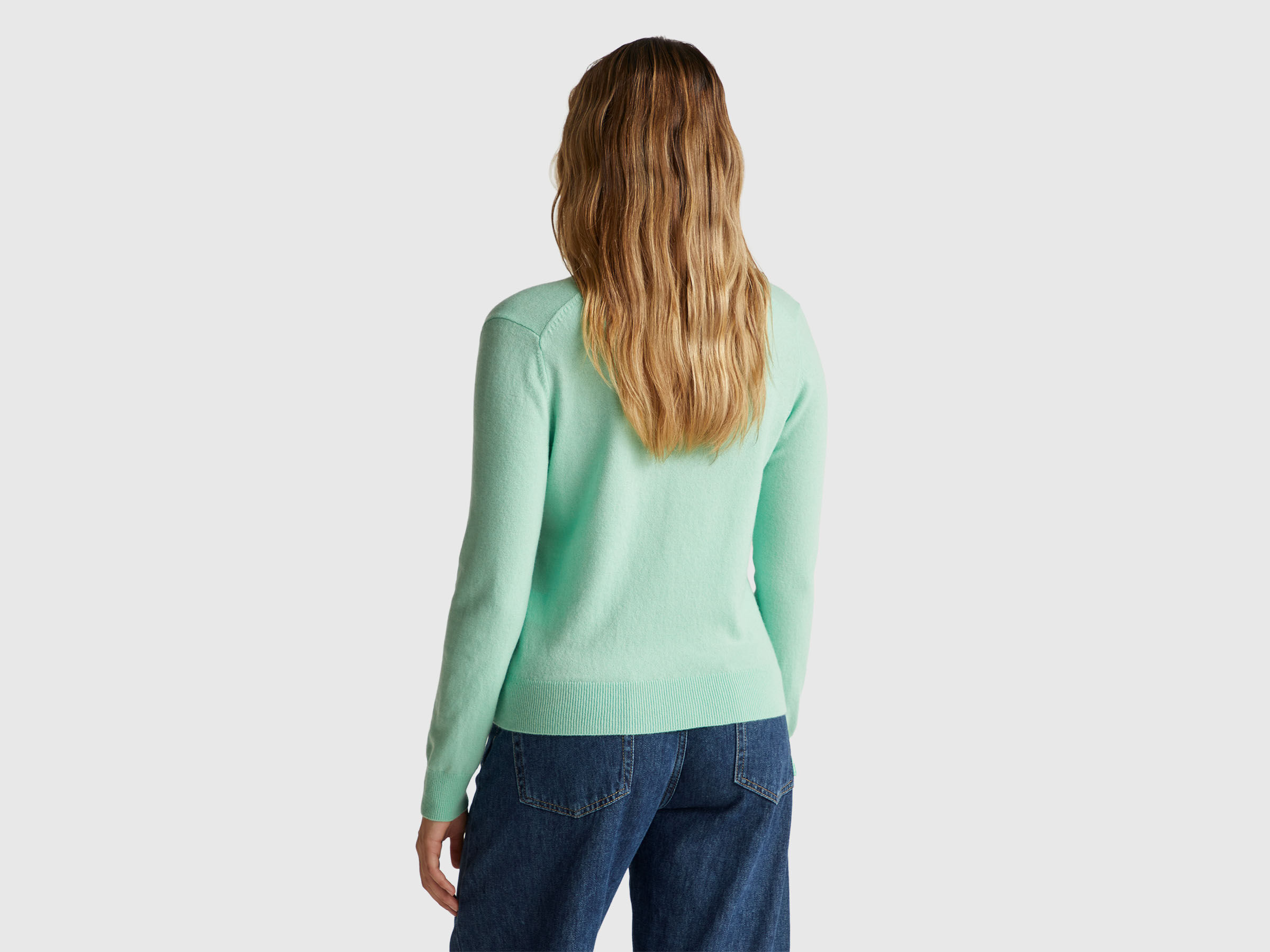 V NECK SWEATER L/S Mujer image number 2